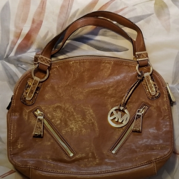 Michael Kors Leather satchel - Picture 2 of 8